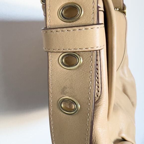 Coach Purse Bag Crossbody Tan Legacy Turnlock  Smooth Leather Flap Satin Lining - Picture 8 of 15
